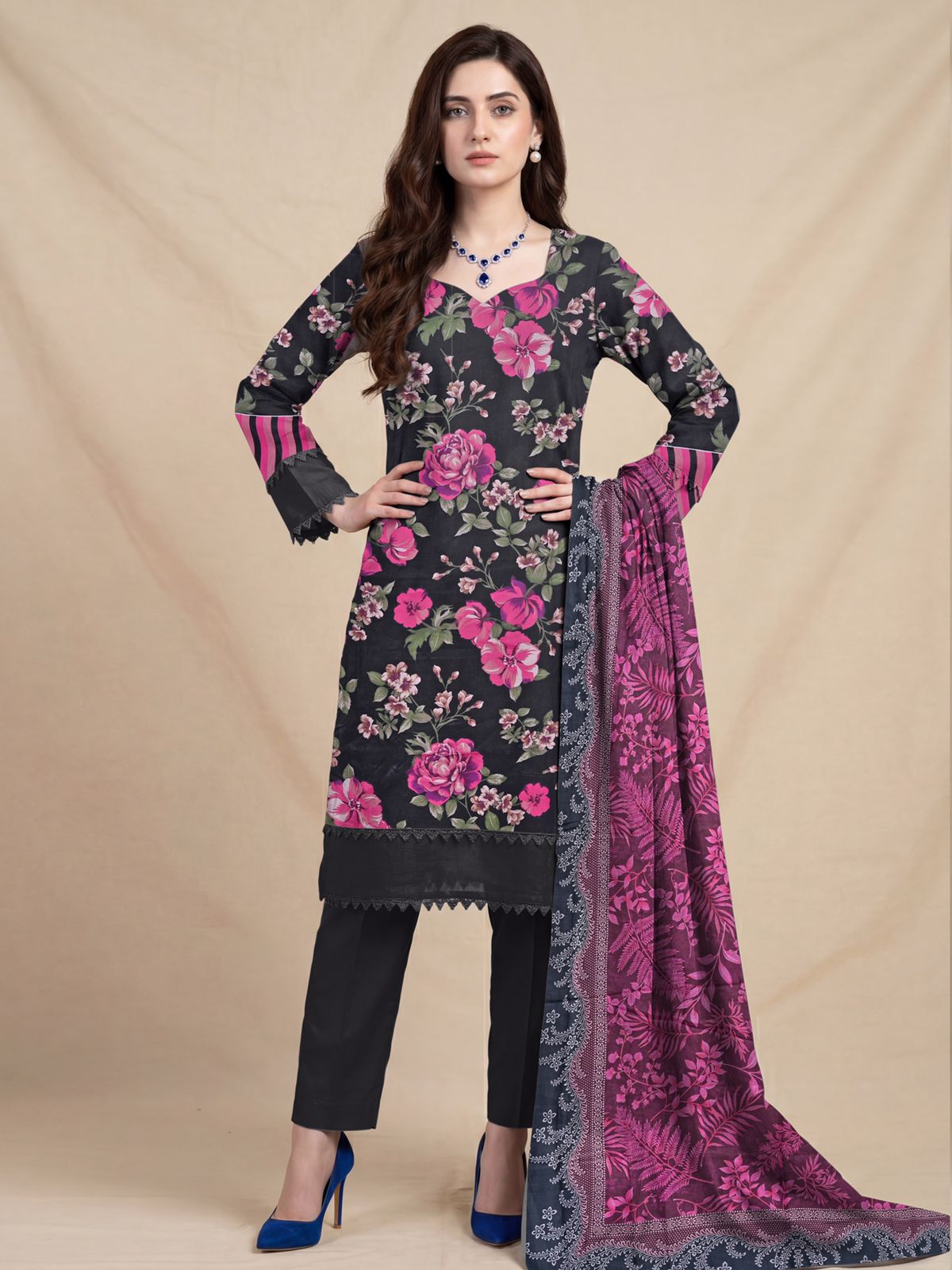 3 Piece Summer Lawn Design 1025